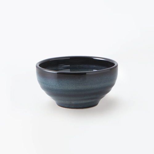 雲竜黒　4.0なつめ小鉢
