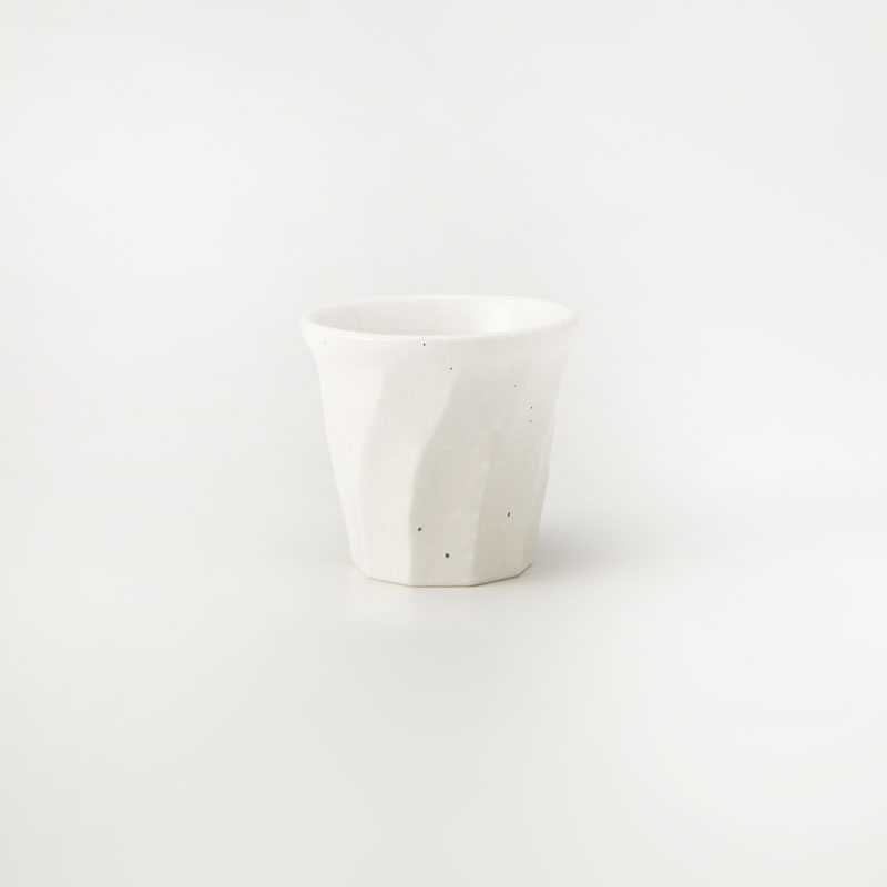 白玉粉引　ねじりロック