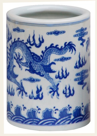 中国美術 青花 人物絵 筆筒 壷(K-LC852) 青花騎馬人物文壺｜収蔵品の紹介「出光コレクション」｜出光美術館