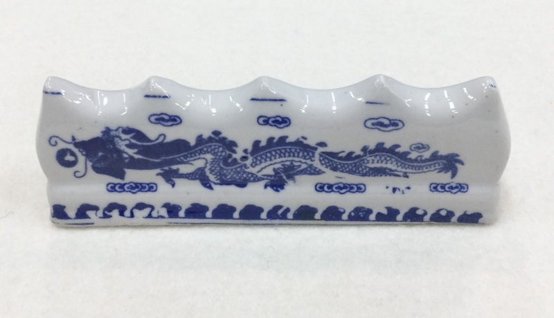 中国美術 豆青釉 太湖石 筆架(K-A724) 中国美術 豆青釉 太湖石 筆架(K-A724)