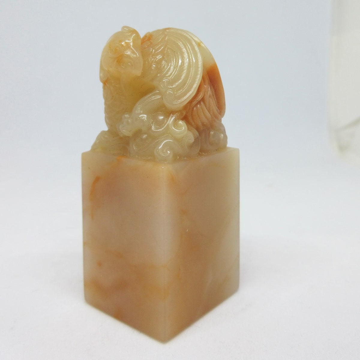 ラオス石 逸品印材№7 (2.4cm × 2.4cm × 3.1cm)｜書道用品の半紙