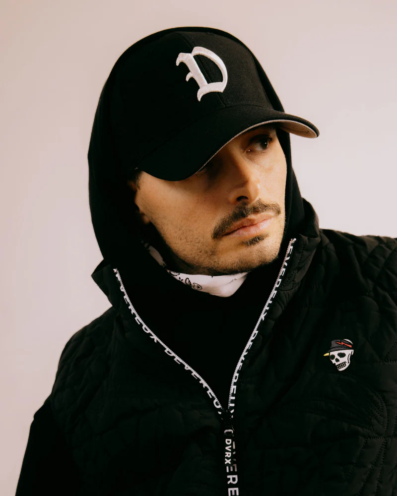 ○★新品未使用　DEVEREUX GOLF　フルジップウィンドブレーカー　M　黒 DEVEREUX JAPAN OFFICIAL ONLINE STORE | デヴァロージャパン