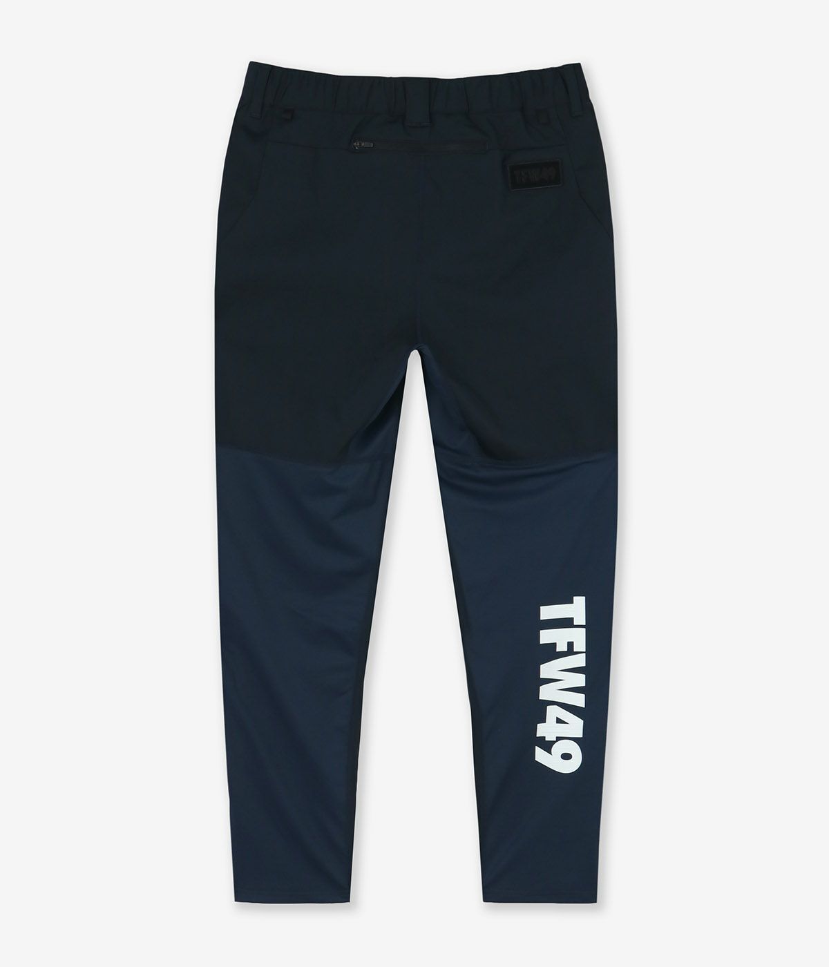 TFW49 スエットトップス 新品☆ 固い 