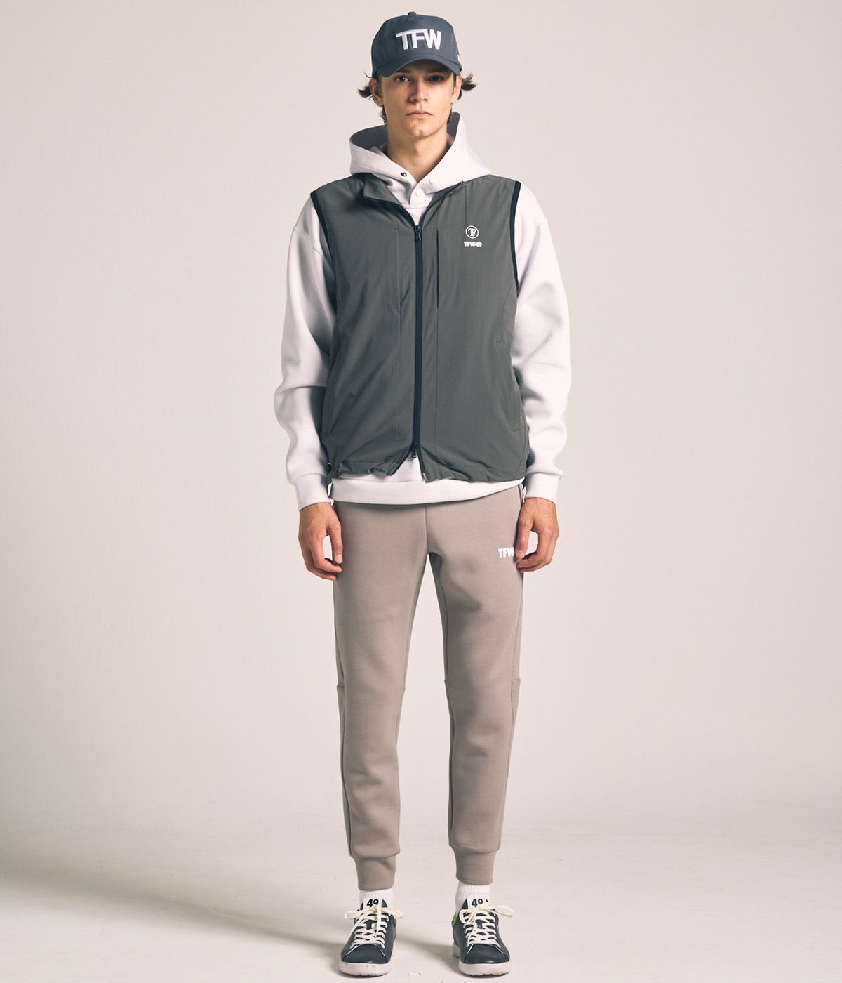 TFW49 / T072520013 / CARDBOARD MATERIAL JOGGER PANTS (3色