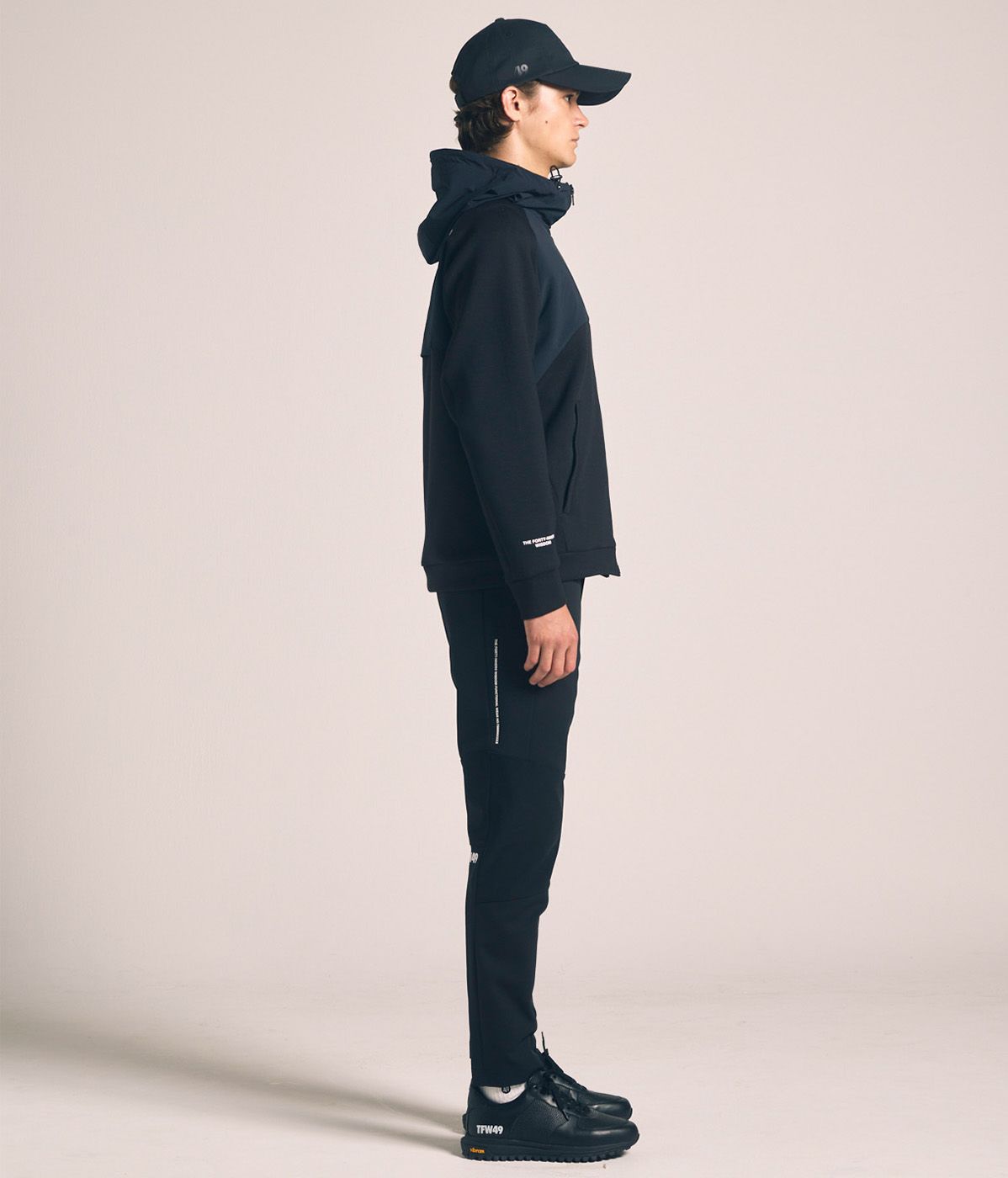 メンズウェア TFW49 CARDBOAD MATELIAL STAND FULL ZIP L TFW49 / T102520030 / CARDBOARD MATERIAL FULL ZIP HOODIE（2色
