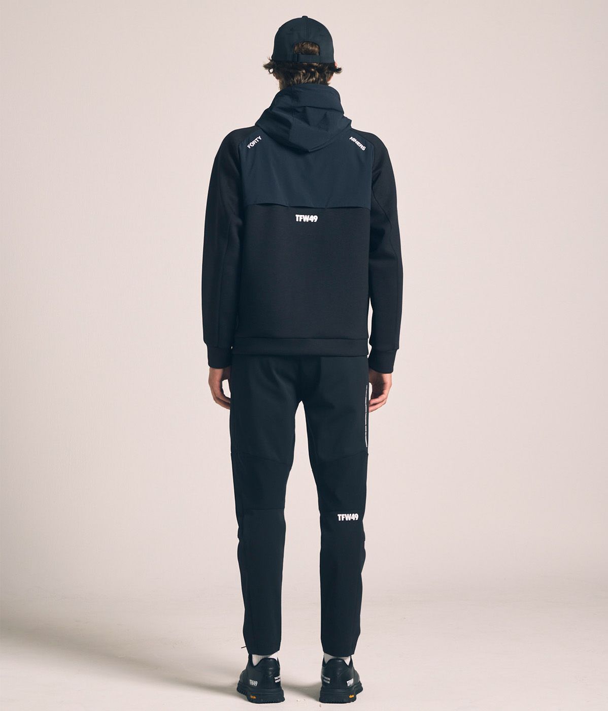 メンズウェア TFW49 CARDBOAD MATELIAL STAND FULL ZIP L メンズウェア TFW49 CARDBOAD MATELIAL STAND FULL ZIP TFW49