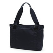 撥水加工で雨の日も安心◎ ナイロントートバッグ【軽量・A4収納】