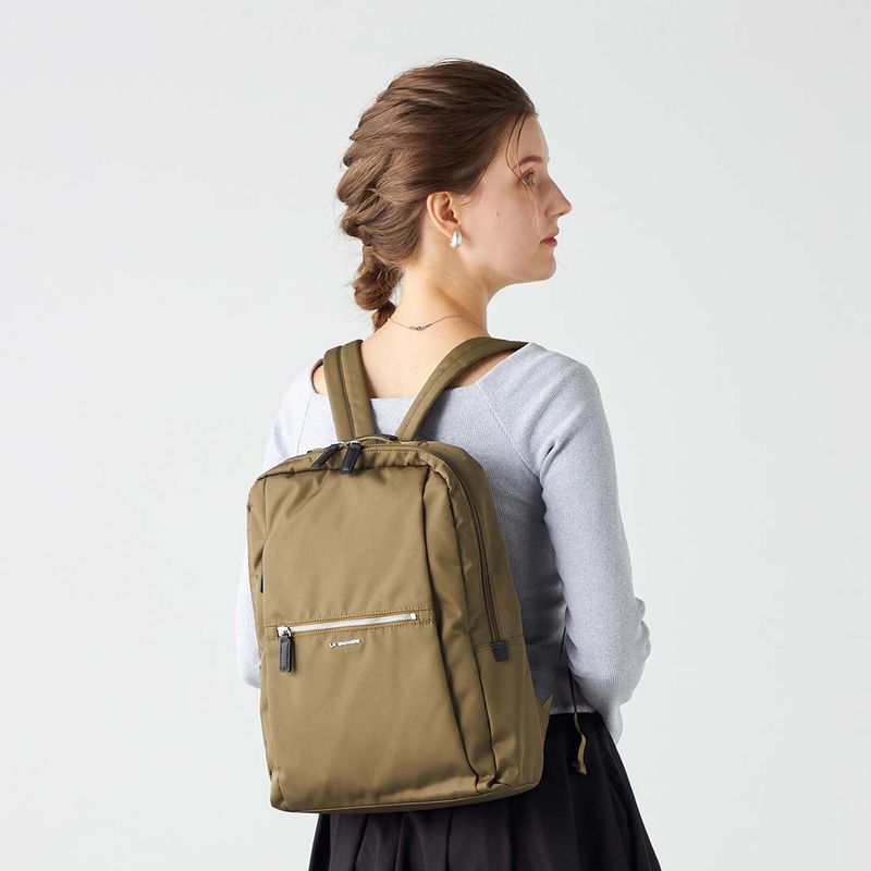 コーデュラ×リサイクルレザー スクエアリュックサック