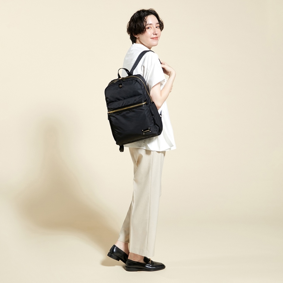 通勤・きれいめカジュアルにも◎ ナイロンリュックサック【撥水・軽量】
