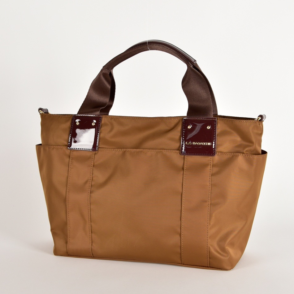 撥水加工で雨の日も安心◎ 2WAYナイロントート【軽量】