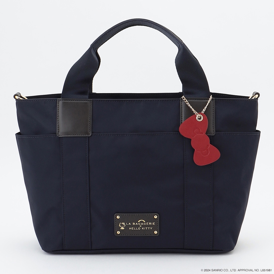 LA BAGAGERIE×HELLO KITTY リボンチャーム付き　デイリートート　Sサイズ