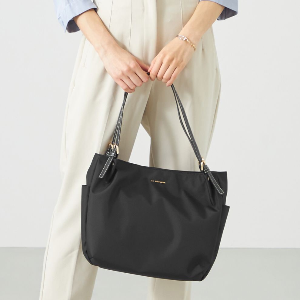 ポリエステルキャンバス　A4トート