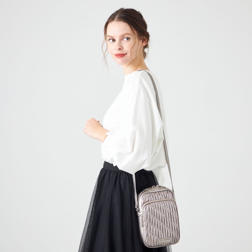 ランダムプリーツショルダーバッグ タテ