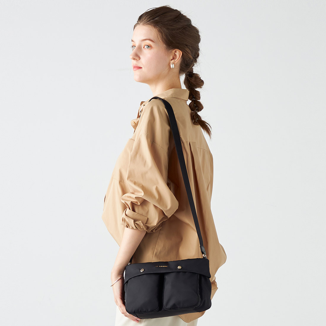 ダブルフロントポケットショルダー