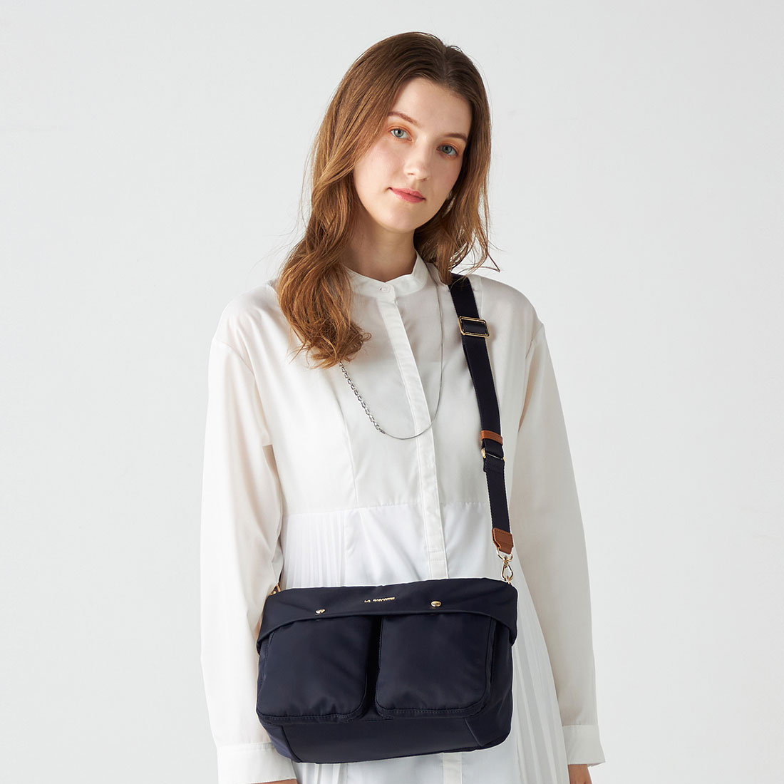 ダブルフロントポケット2WAYショルダー