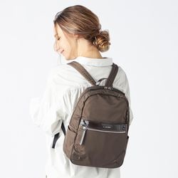 エナメルアクセントリュックサック
