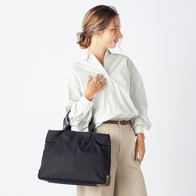 ツイルナイロン×エナメル 2WAYトートバッグ Mサイズ