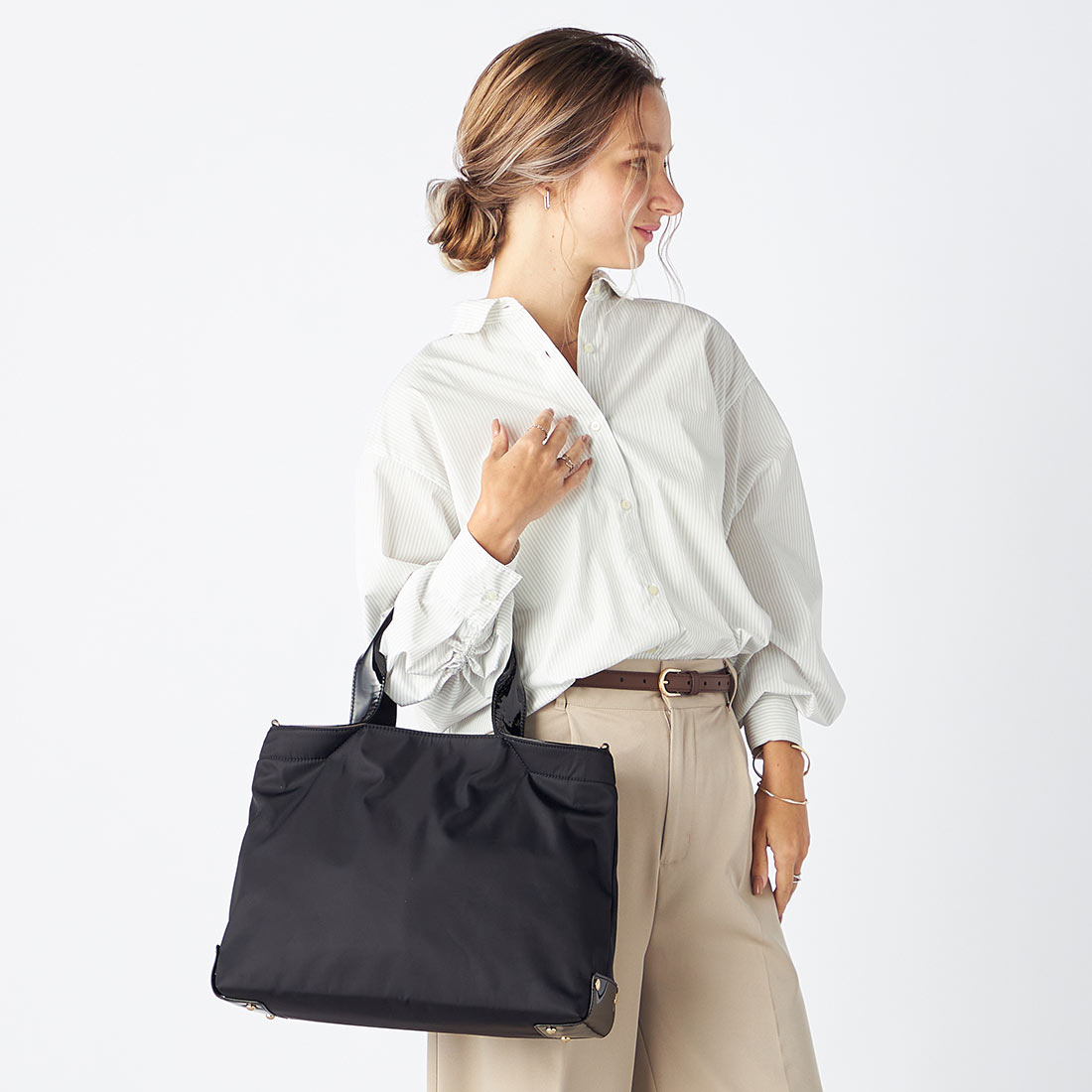 ツイルナイロン×エナメル 2WAYトートバッグ Mサイズ