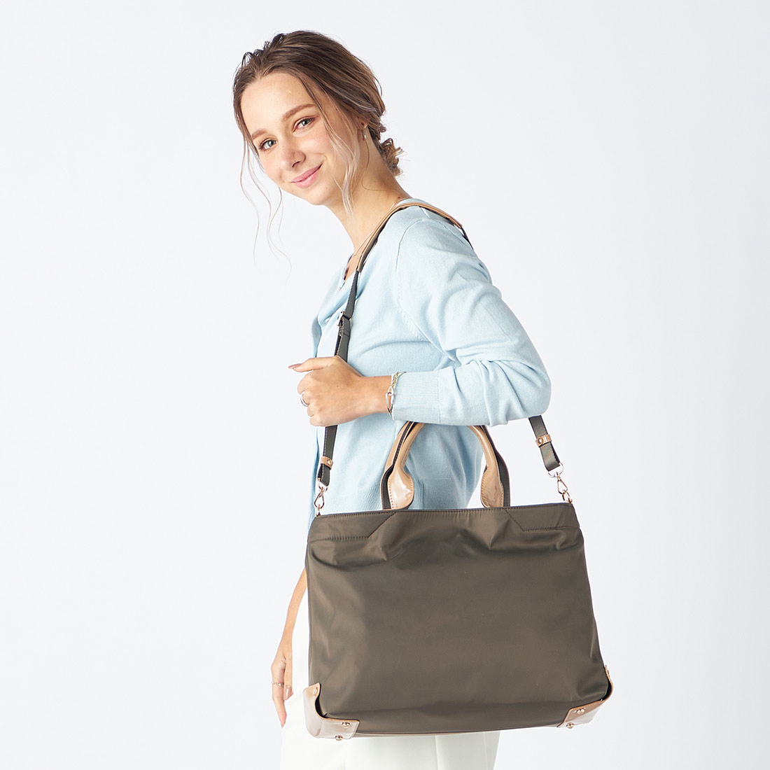 ツイルナイロン×エナメル 2WAYトートバッグ Mサイズ