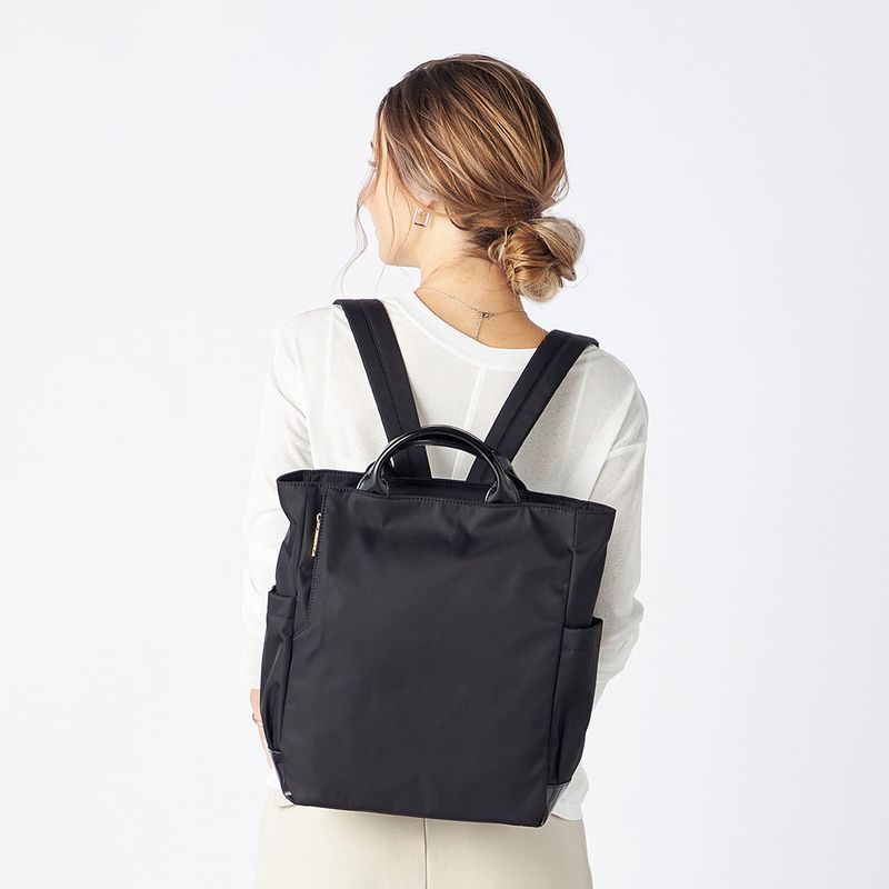 ツイルナイロン×エナメル リュックサック