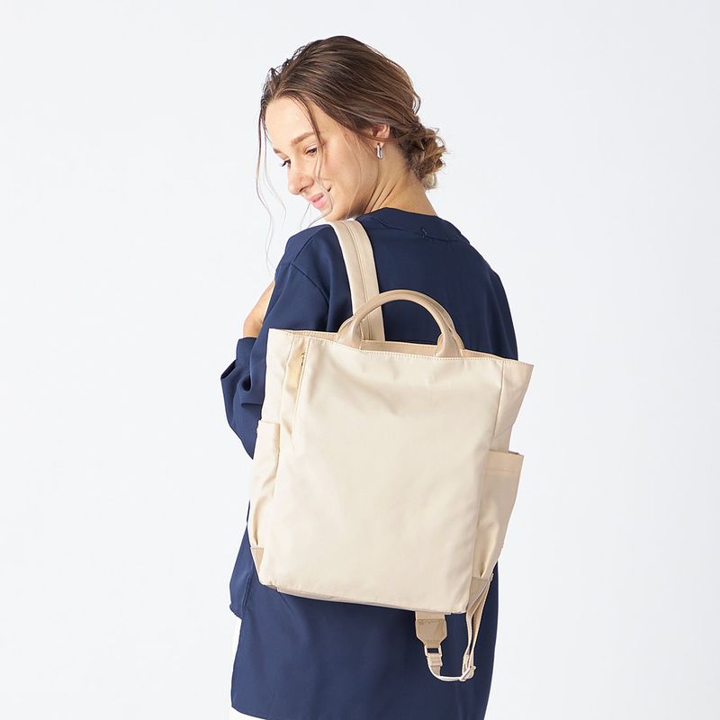 ツイルナイロン×エナメル リュックサック