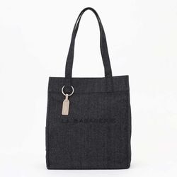 チャーム付きデニムバッグ Mサイズ