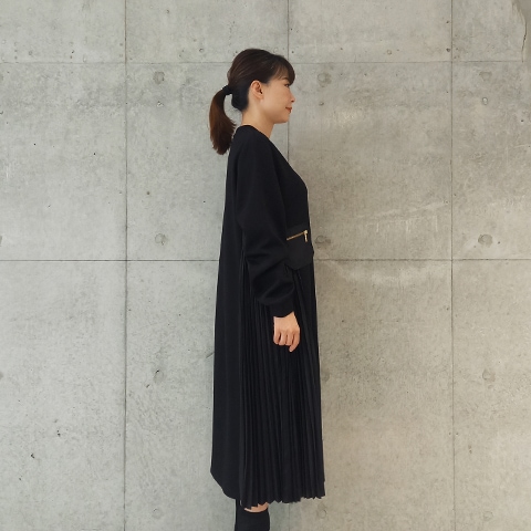 サイトプリーツロングスリーブワンピース【5137301】 | ワンピース