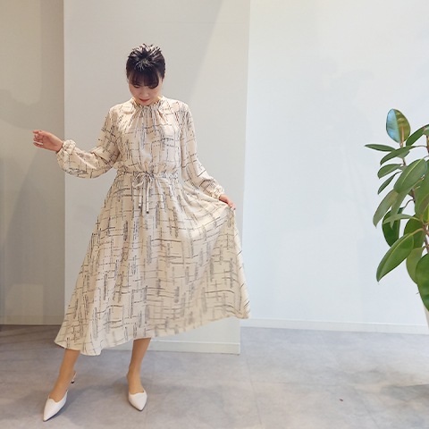 幾何学プリント・エレガントワンピース【75781】