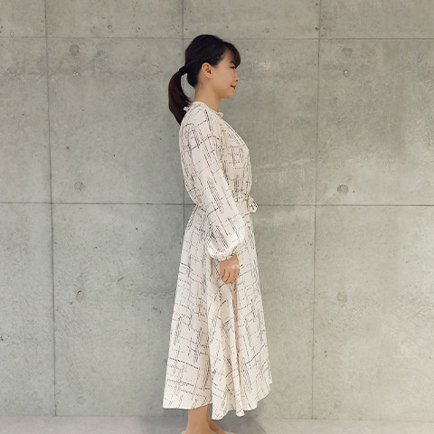 幾何学プリント・エレガントワンピース【75781】