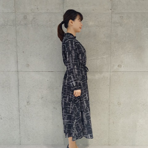 幾何学プリント・エレガントワンピース【75781】