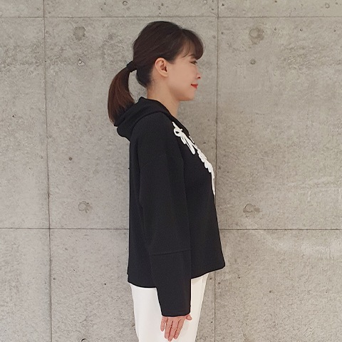 コード刺繍・デザインフーディー【75127】