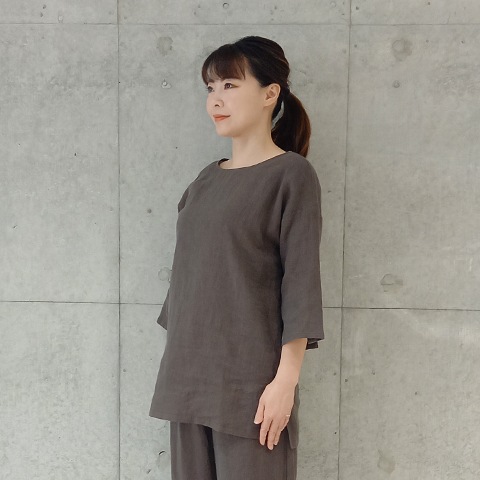 Spring/Summer　フレンチリネン七分袖スリットブラウス【0236790】