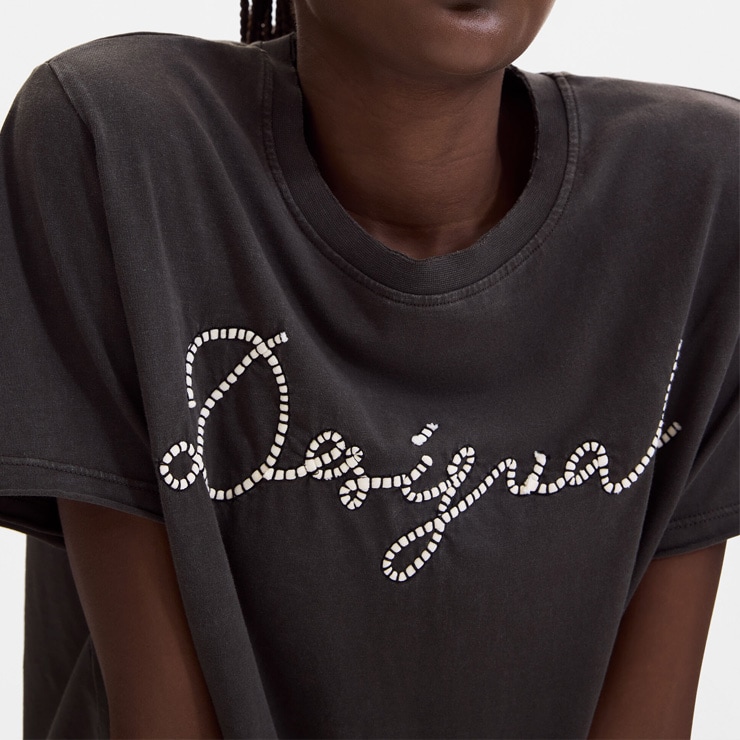 Desigual ������ �ǥ������� T����� Ⱦµ ���� �� ���åȥ� �ɽ� ���롼�ͥå� �쥮��顼�ե��å� ������ơ���Ĵ ��ǥ�����  ������������  �ե��åȥͥ� ���� ���ݡ��� ���� �襬 ������ �֥�å� �ۥ磻�� 26WWTK39