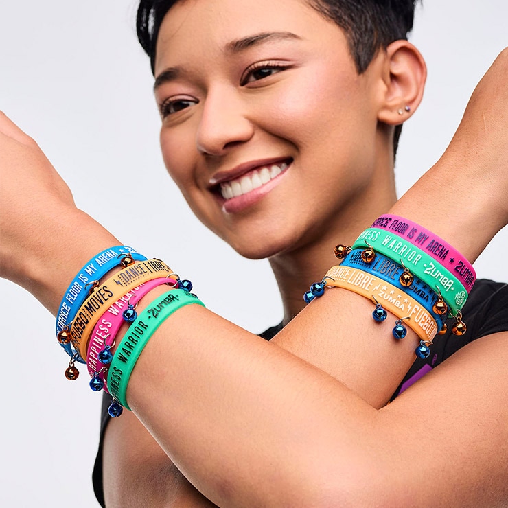 ZUMBA ズンバ 正規品 シリコンブレスレット 8本組 鈴付き エクササイズ