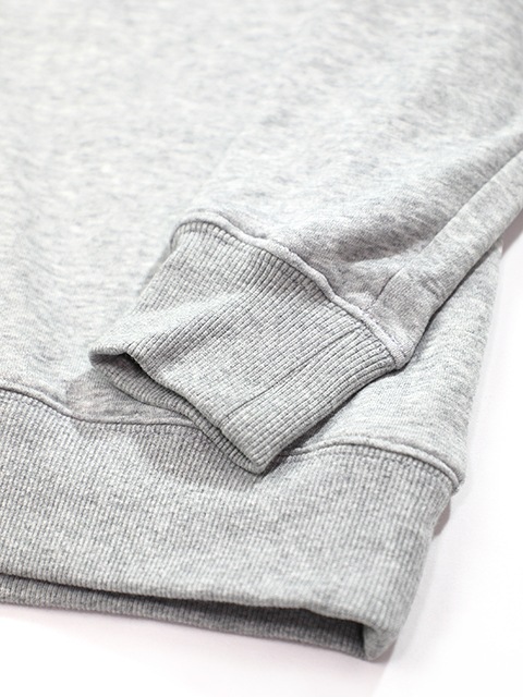 ユニセックス【定番】バックロゴプリントトレーナー | Lady's | ラブラ