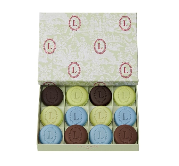 ウジェニー 12個入り