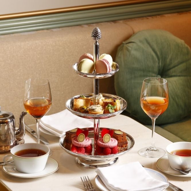 【10/2 (木) 日比谷サロン・ド・テご予約用】フラワーアレンジメントレッスン＆アフタヌーンティー