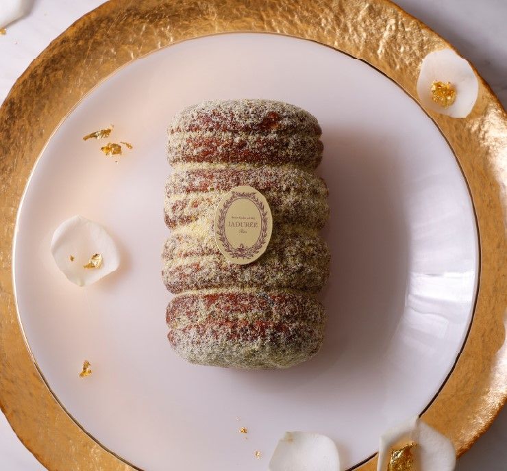 LADURÉE Paris ラデュレのお菓子( 陶器製)とレシピ集 LADURÉE Paris ラデュレのお菓子( 陶器製)とレシピ集 コレクション