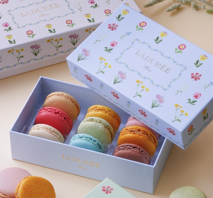 ホワイトデー】ドゥース・フルール マカロン9個入り ｜ラデュレ