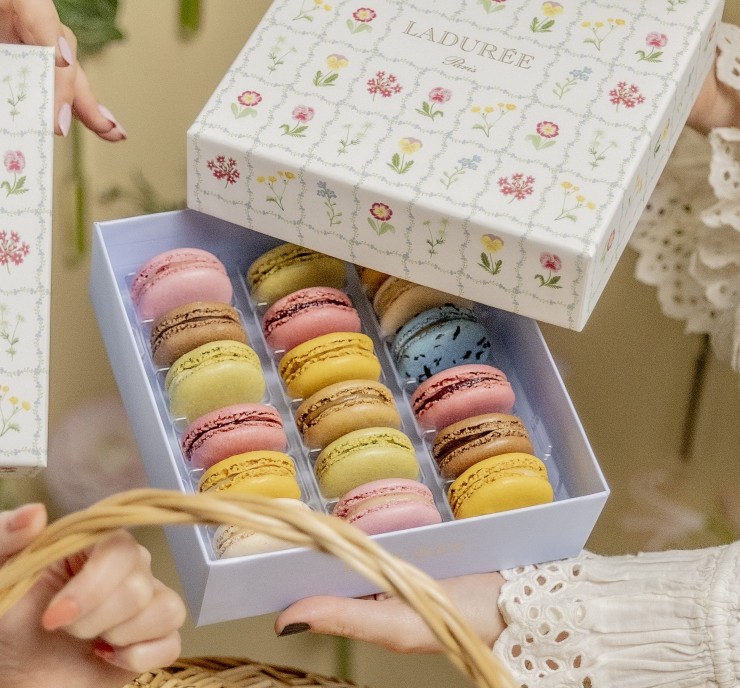 【イースター】ドゥース・フルール マカロン18個入り