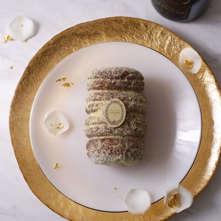 クリスマス2025】 シュトーレン・ピスタッシュ ｜ラデュレ｜マカロン