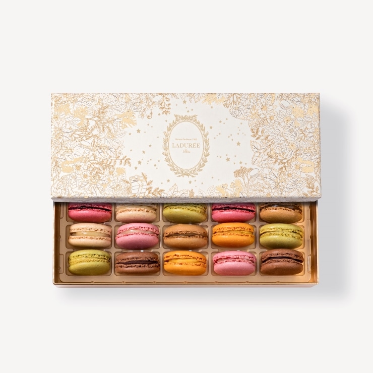 クリスマス2025】 マジック・ガーデン マカロン15個入り ｜ラデュレ