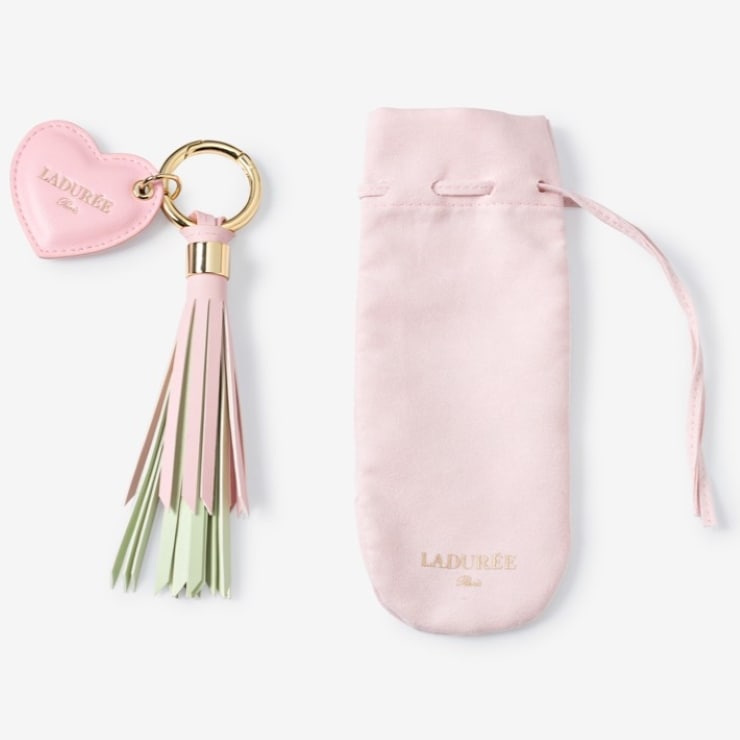 キーホルダー パンピーユ ｜ラデュレ｜マカロン発祥のメゾン、パリの