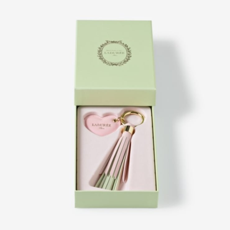 キーホルダー パンピーユ ｜ラデュレ｜マカロン発祥のメゾン、パリの