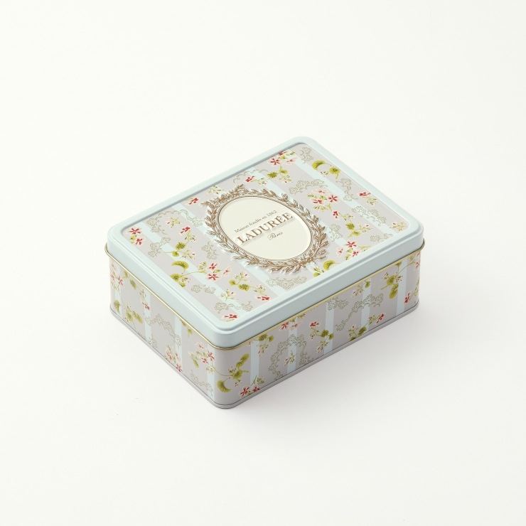 マドモアゼル・ロワイヤル ｜ラデュレ｜マカロン発祥のメゾン、パリの