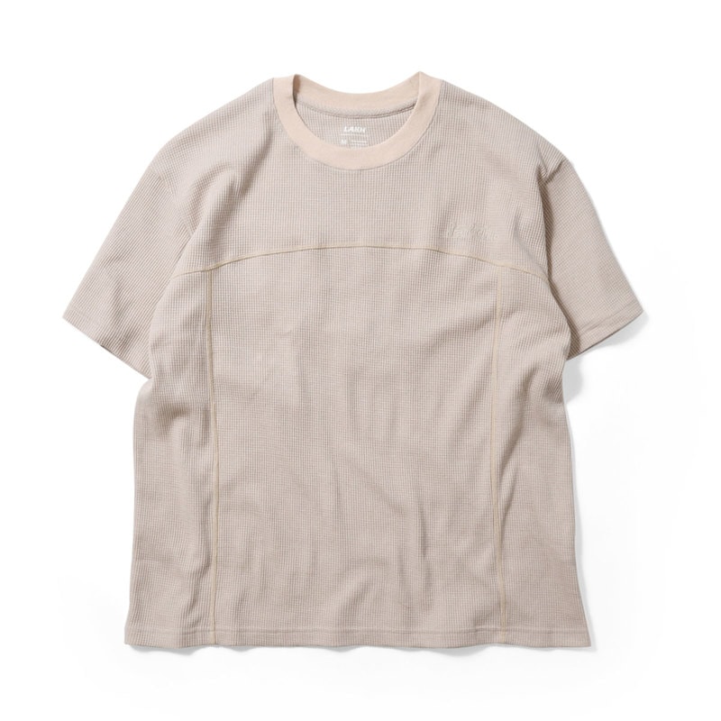 LAKH ラク WAFFLE STITCHED TEE 半袖Tシャツ SAND サンド 【30%オフ】