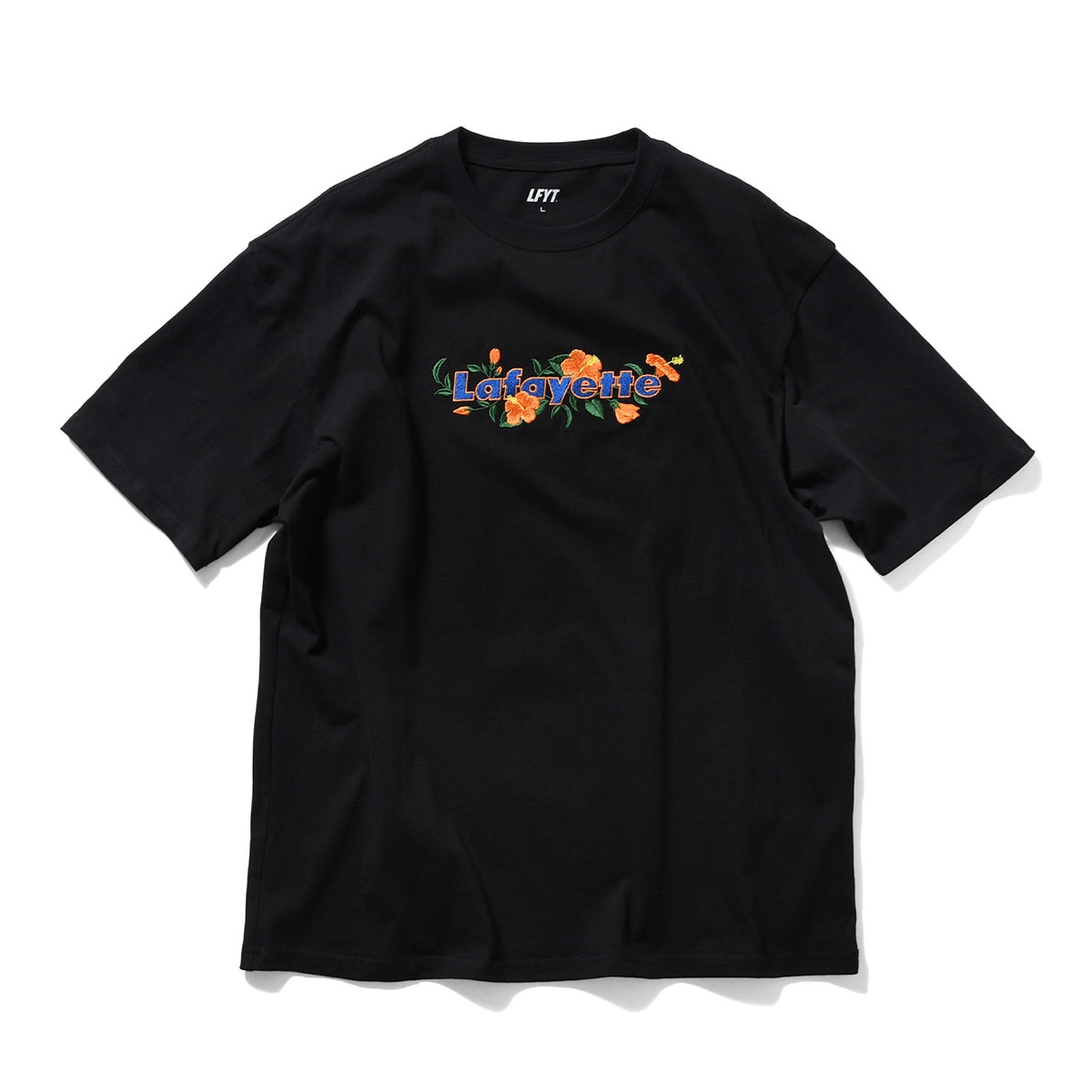 LFYT x Shelter エルエフワイティー x シェルター Hibiscus Logo TEE BLACK/NAVY Tシャツ LE250105