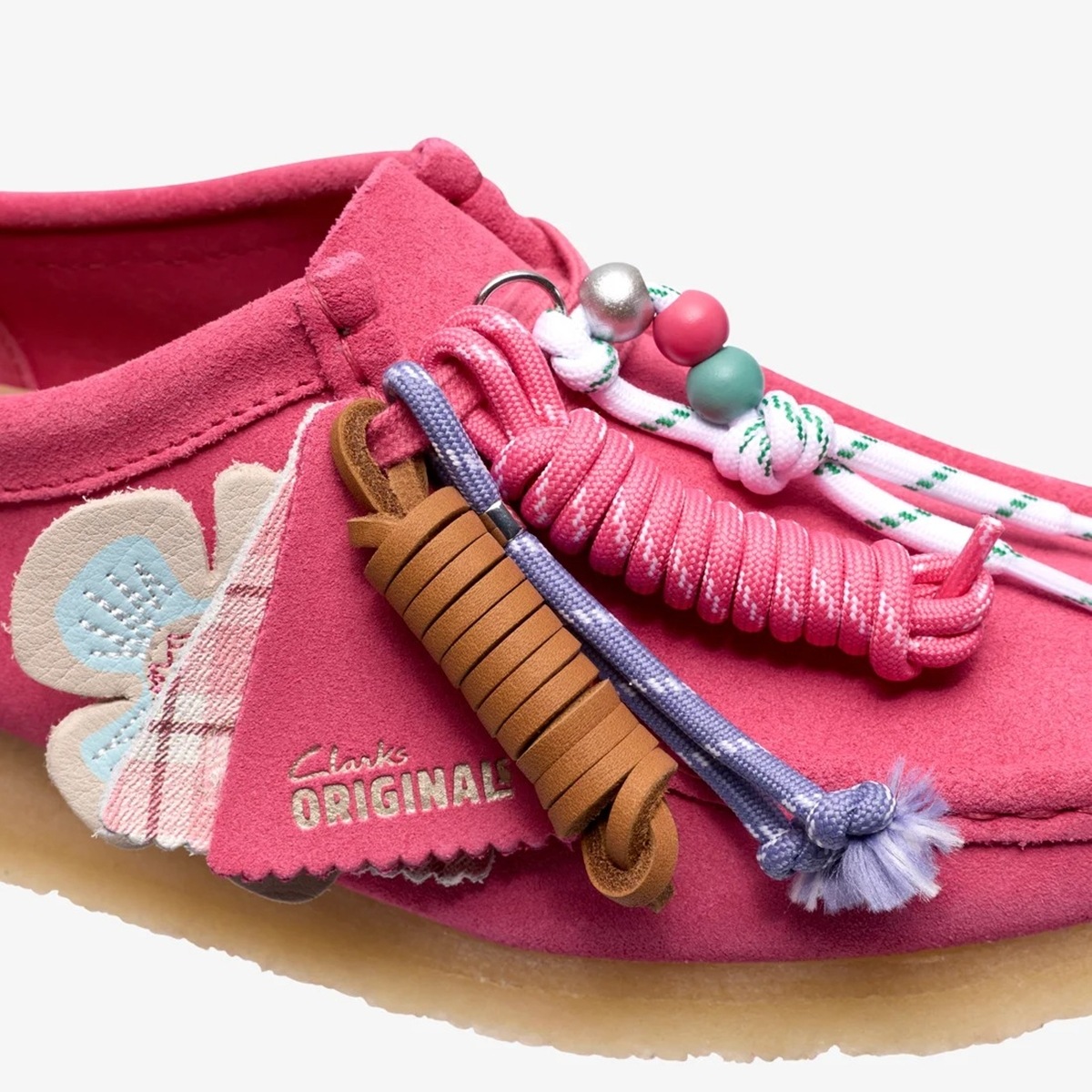 Clarks クラークス Wallabee. Pink Interest スニーカー 26186511の