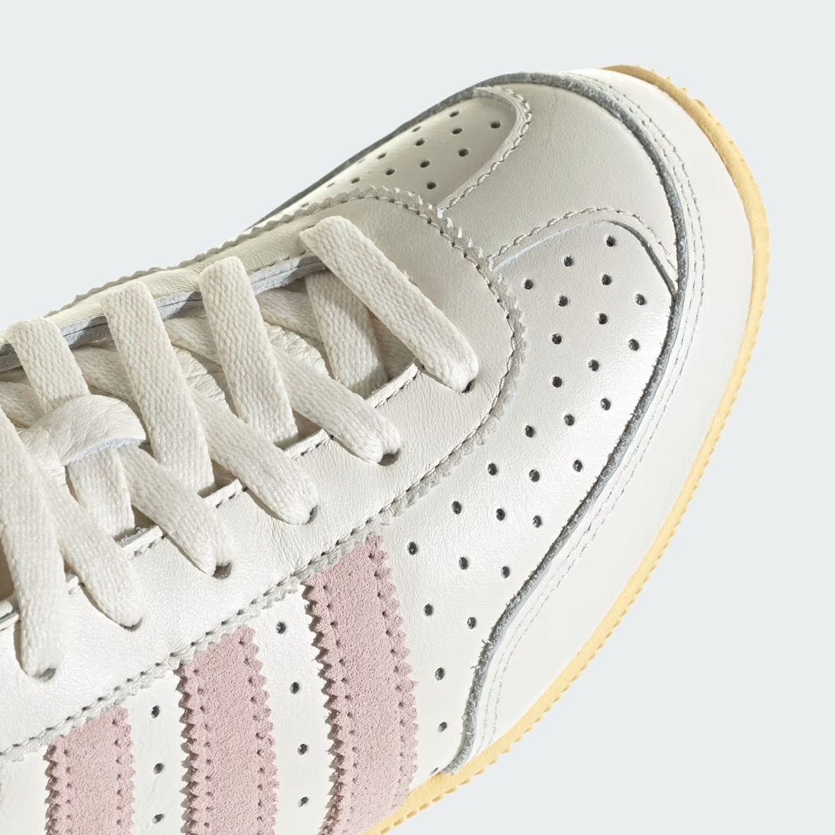 adidas アディダス JAPAN DECON W ｵﾌﾎﾜｲﾄ/ﾌﾞﾗｯｼｭﾋﾟﾝｸ スニーカー