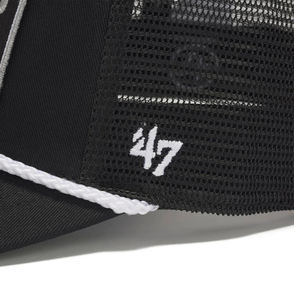 山梨県甲府市黒平産 スモーキークォーツホワイトキャップセプター 47 フォーティーセブン Chicago White Sox HITCH COOPERSTOWN MESH